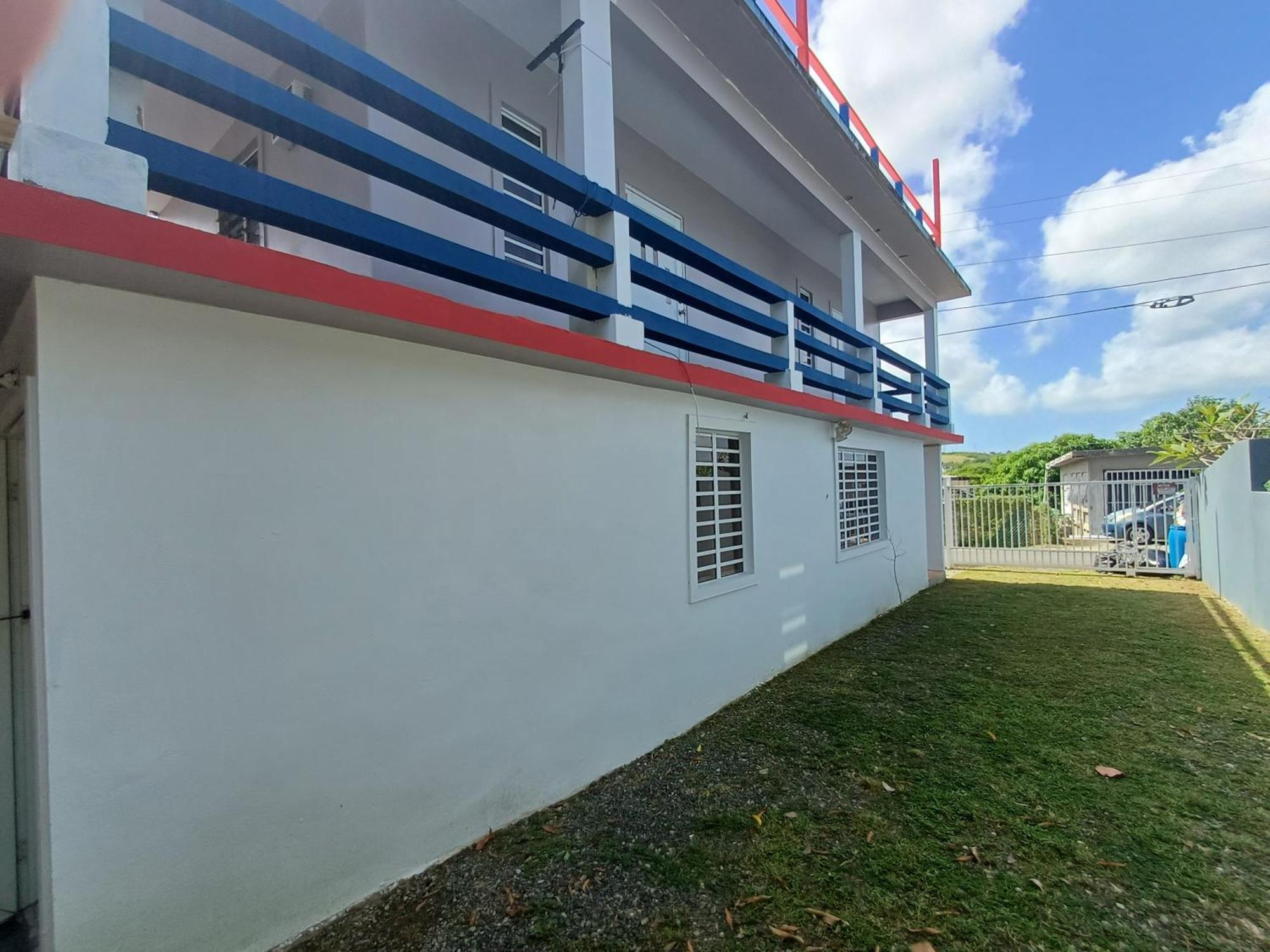 Rooster Run Glamping Camping Has Rooftop And Off The Ground Glamping Experience For 1 To 16 In A Single Tent And Views Of The Rain Forrest And To Culebra Across The Atlantic Ocean W Tents, Linens, Deluxe Air Beds, Warm Shower And More At A Great Pric В'єкес Екстер'єр фото