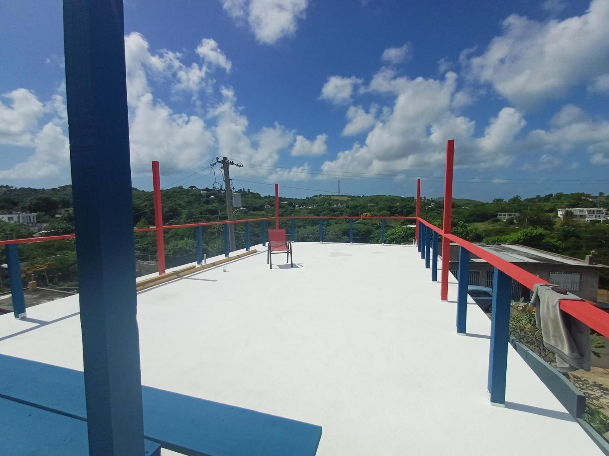 Rooster Run Glamping Camping Has Rooftop And Off The Ground Glamping Experience For 1 To 16 In A Single Tent And Views Of The Rain Forrest And To Culebra Across The Atlantic Ocean W Tents, Linens, Deluxe Air Beds, Warm Shower And More At A Great Pric В'єкес Екстер'єр фото