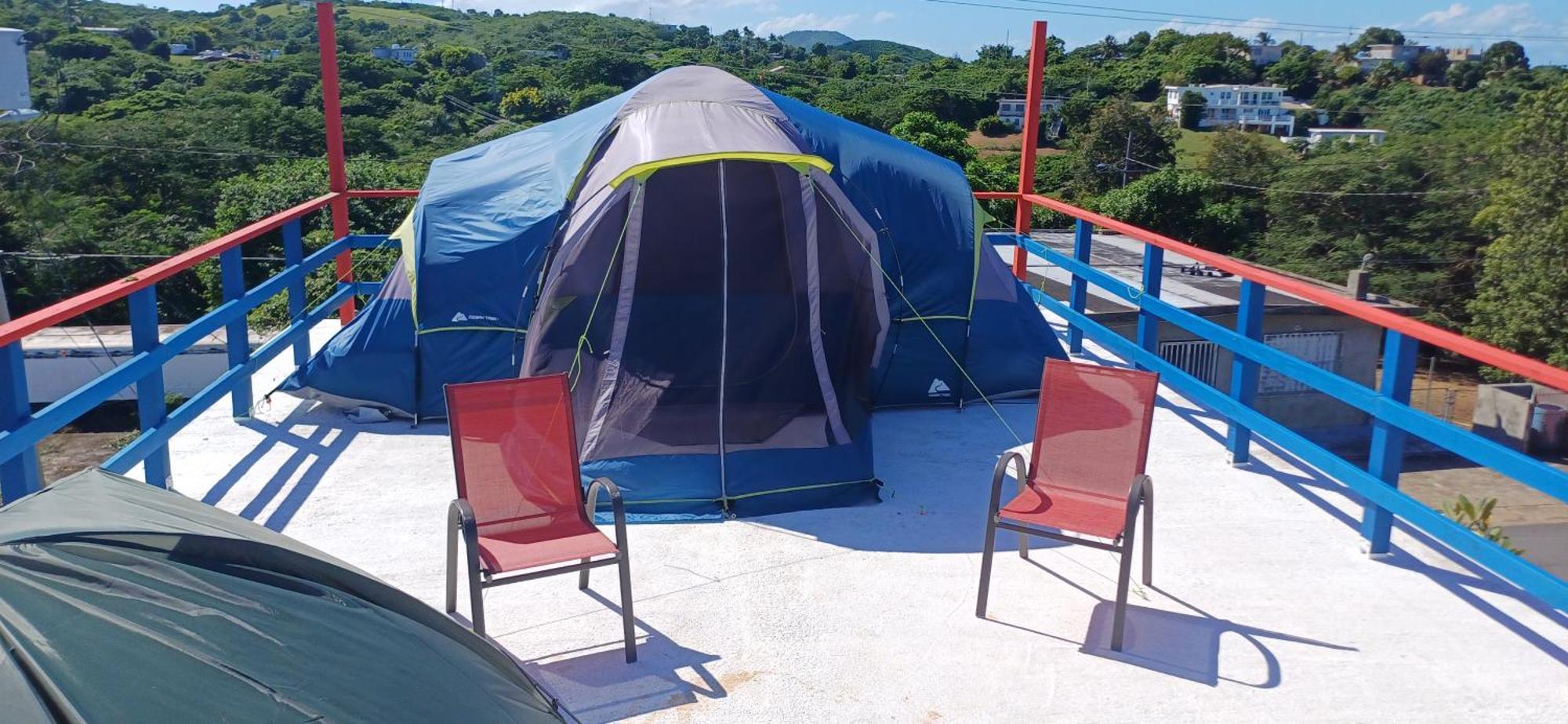 Rooster Run Glamping Camping Has Rooftop And Off The Ground Glamping Experience For 1 To 16 In A Single Tent And Views Of The Rain Forrest And To Culebra Across The Atlantic Ocean W Tents, Linens, Deluxe Air Beds, Warm Shower And More At A Great Pric В'єкес Екстер'єр фото
